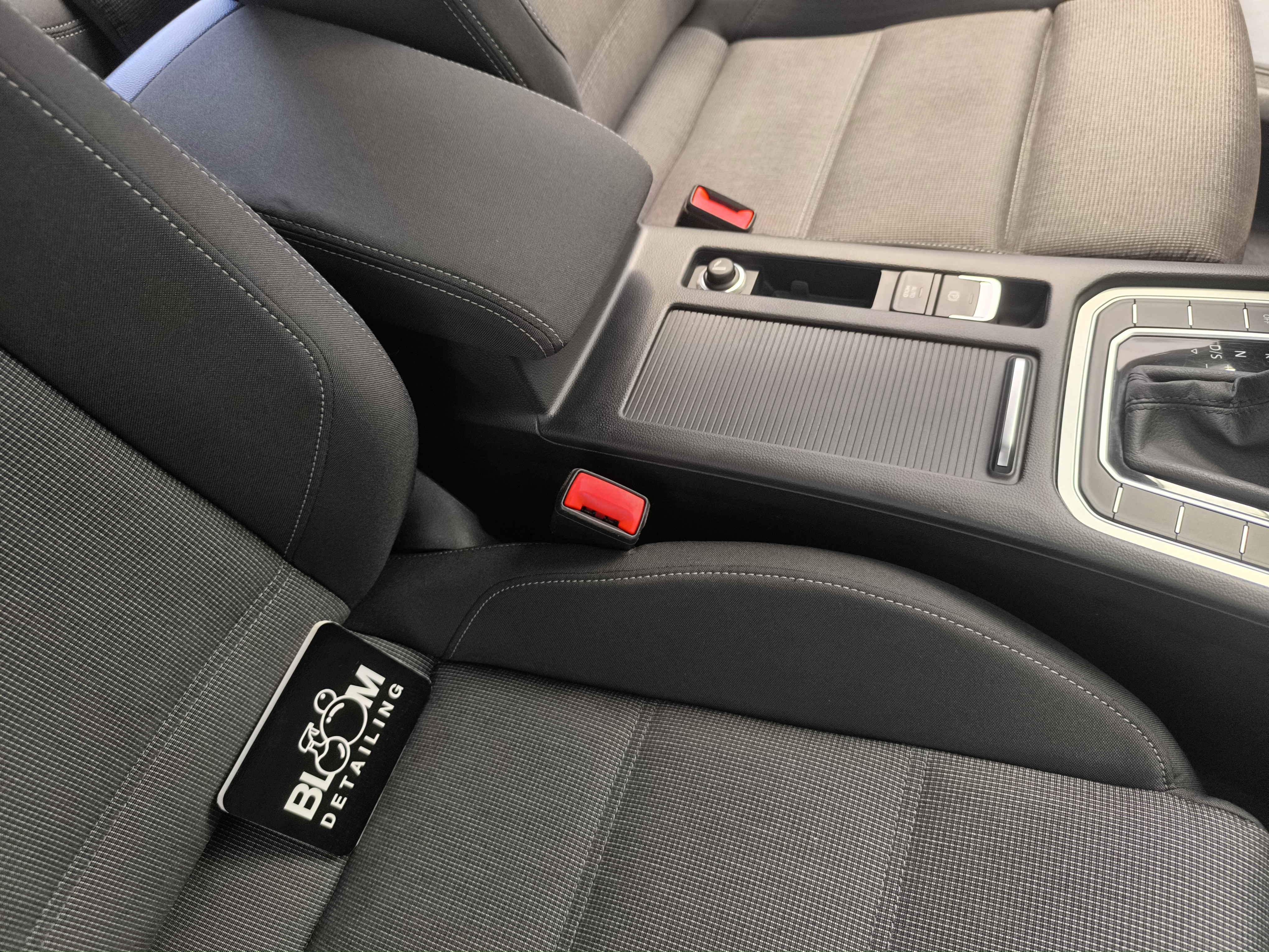 Lucrare Bloom Detailing