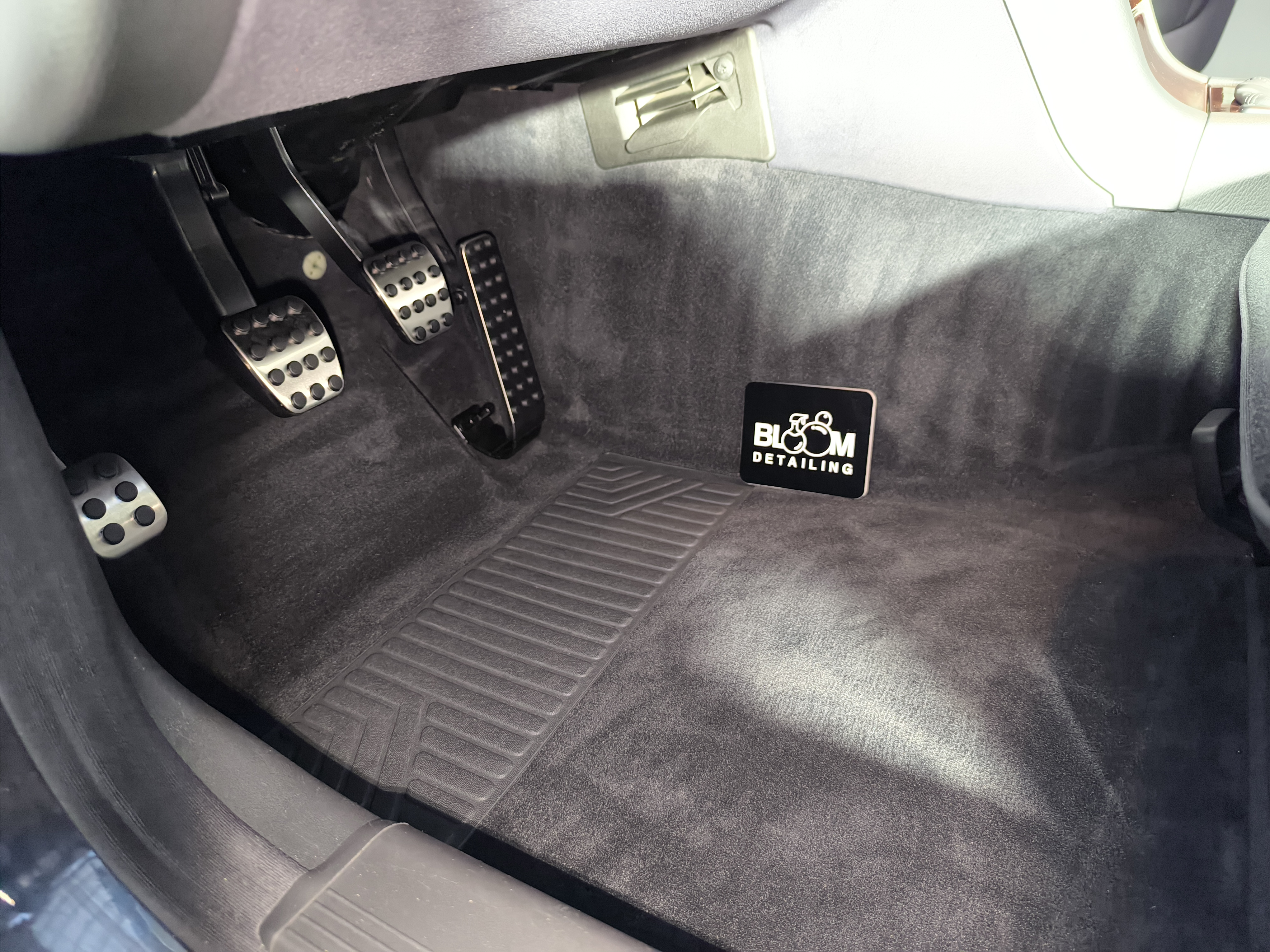 Lucrare Bloom Detailing